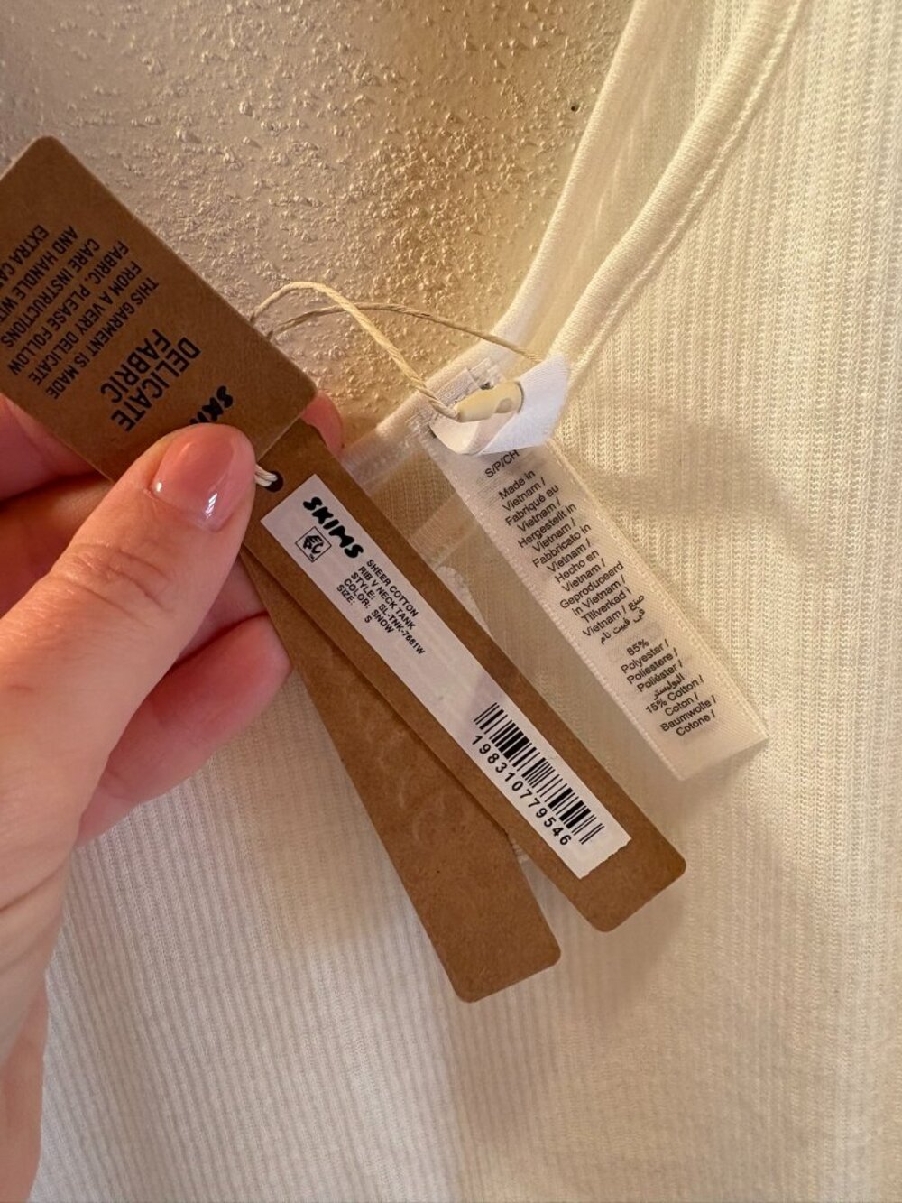 NWT SKIMS Sheer Cotton Rib V-Neck Size S